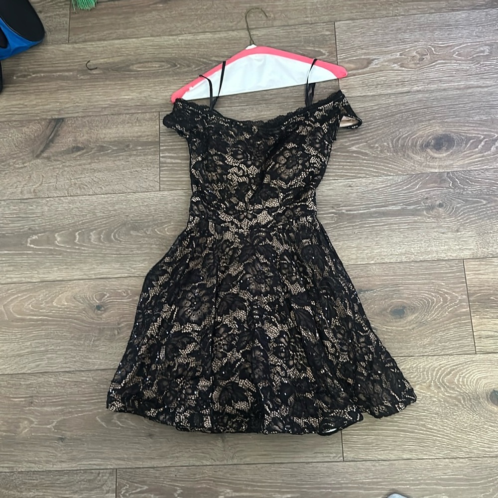 Lace Off the shoulder dress